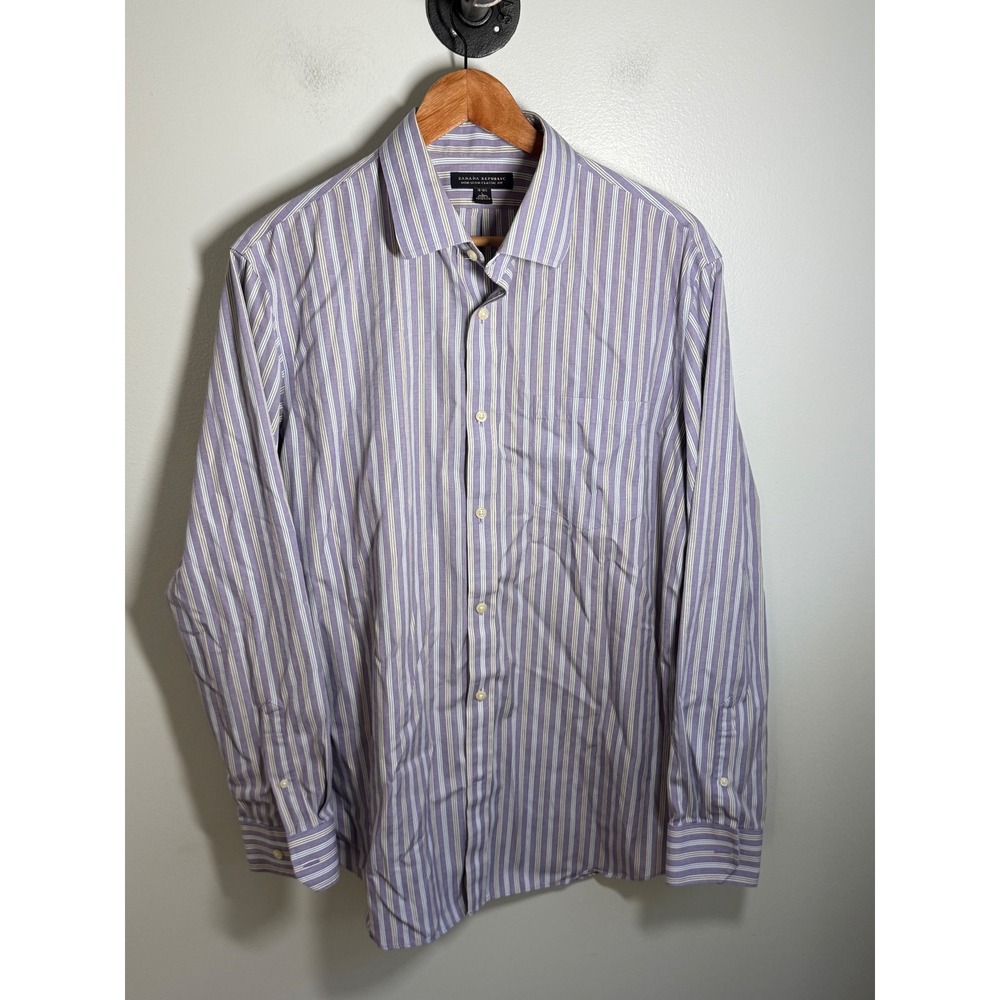 Banana Republic Mens Large Classic Fit Non-Iron Striped Button Down Shirt Purple